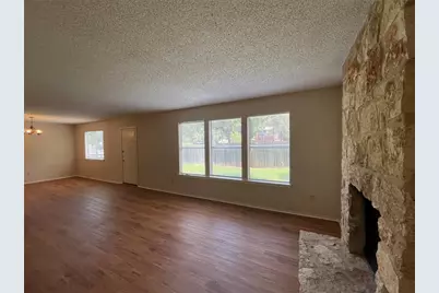 8116 Pilgrims Place, Austin, TX 78759 - Photo 5