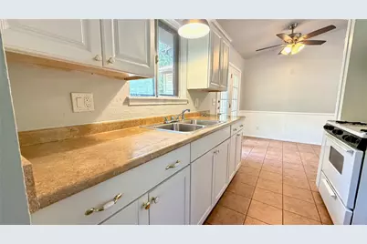 5213 Halmark Drive, Austin, TX 78723 - Photo 7