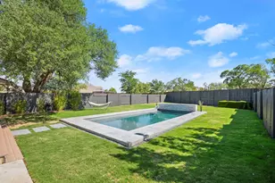 9500 Ivalenes Hope Dr, Austin, TX 78717 - Photo 5