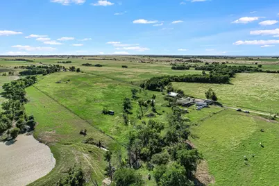 3007 County Road 303, Jarrell, TX 76537 - Photo 27