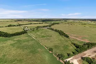 3007 County Rd 303, Jarrell, TX 76537 - Photo 23