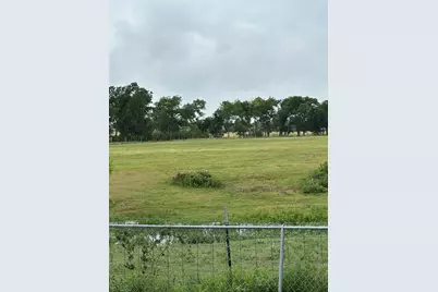 3007 County Road 303, Jarrell, TX 76537 - Photo 33