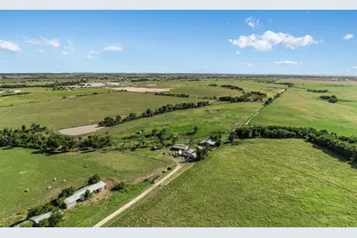 3007 County Road 303, Jarrell, TX 76537 - Photo 27