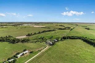 3007 County Rd 303, Jarrell, TX 76537 - Photo 27