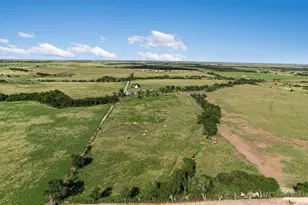 3007 County Rd 303, Jarrell, TX 76537 - Photo 25