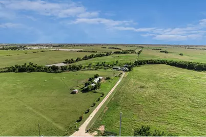 3007 County Road 303, Jarrell, TX 76537 - Photo 21