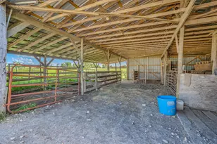 3007 County Rd 303, Jarrell, TX 76537 - Photo 17