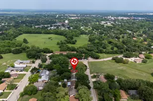 903 Mimosa Dr, Lockhart, TX 78644 - Photo 7