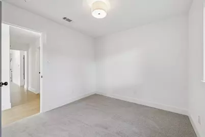 10424 Quail Ridge Drive, Austin, TX 78758 - Photo 25