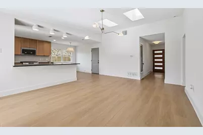 10424 Quail Ridge Drive, Austin, TX 78758 - Photo 13