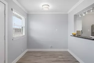 2401 Manor Rd, Austin, TX 78722 - Photo 3