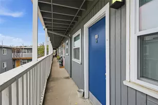 2401 Manor Rd, Austin, TX 78722 - Photo 1