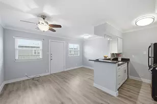 2401 Manor Rd, Austin, TX 78722 - Photo 7