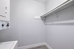2401 Manor Rd, Austin, TX 78722 - Photo 15