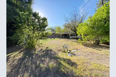 305 Highland Drive, Burnet, TX 78611 - Photo 19