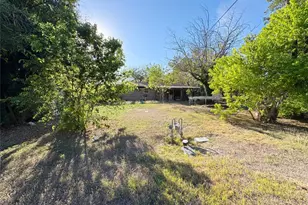 305 Highland Dr, Burnet, TX 78611 - Photo 19