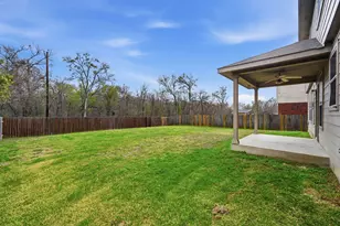 12621 Waynespur Ln, Elgin, TX 78621 - Photo 27