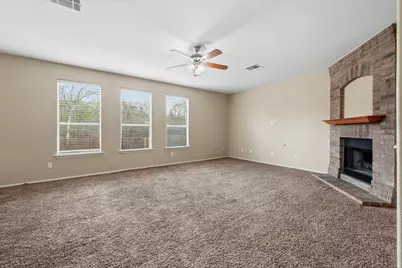 12621 Wayne Spur Lane, Elgin, TX 78621 - Photo 7