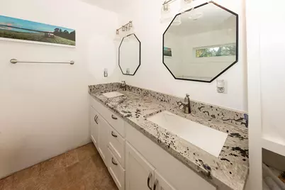 1202 Pecan Street, Bastrop, TX 78602 - Photo 15