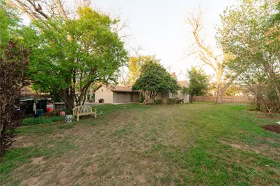 1202 Pecan Street, Bastrop, TX 78602 - Photo 25