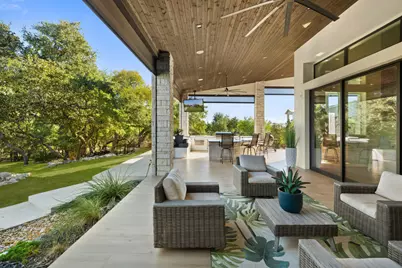 1534 Circolare, New Braunfels, TX 78132 - Photo 17