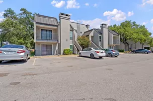 935 La Posada Dr, Austin, TX 78752 - Photo 19