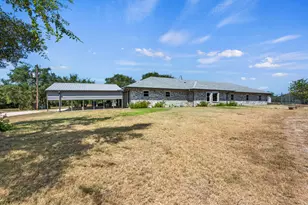 851 San Gabriel Dr, Liberty Hill, TX 78642 - Photo 3