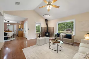 851 San Gabriel Dr, Liberty Hill, TX 78642 - Photo 11