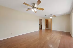 851 San Gabriel Dr, Liberty Hill, TX 78642 - Photo 9