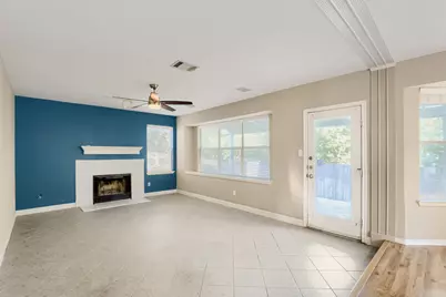 17204 Village Glen Road, Pflugerville, TX 78660 - Photo 7