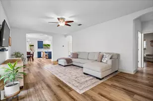1109 Zachary's Way, Austin, TX 78748 - Photo 3