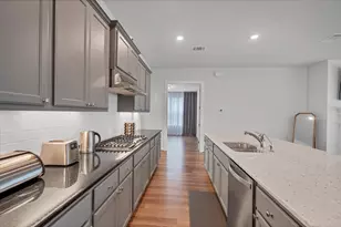 135 Independence Dr, Kyle, TX 78640 - Photo 11