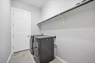 135 Independence Dr, Kyle, TX 78640 - Photo 33