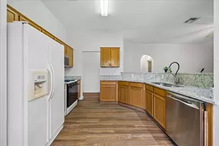 111 Finch Ln, Georgetown, TX 78626 - Photo 11