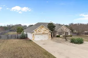 106 Spring Meadow, Bastrop, TX 78602 - Photo 5