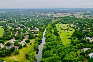 113 Lubbock Dr, Georgetown, TX 78633 - Photo 5