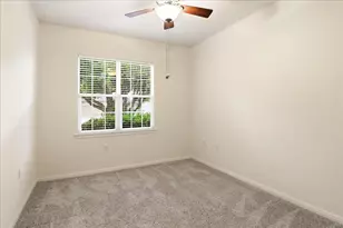 113 Lubbock Dr, Georgetown, TX 78633 - Photo 11