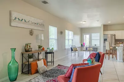 7225 Ranchito Drive, Austin, TX 78744 - Photo 5