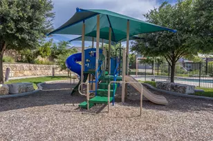 7225 Ranchito Dr, Austin, TX 78744 - Photo 33
