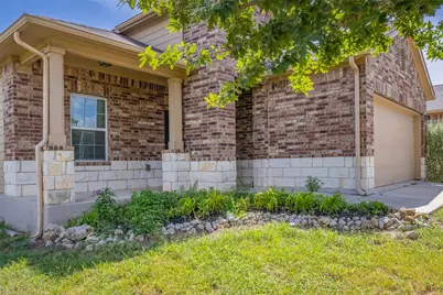 7225 Ranchito Drive, Austin, TX 78744 - Photo 3
