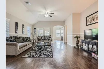 8241 Arezzo Drive, Round Rock, TX 78665 - Photo 5