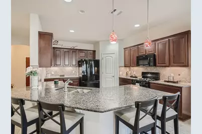 8241 Arezzo Drive, Round Rock, TX 78665 - Photo 9