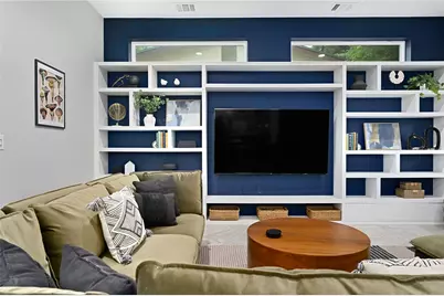 1310 Comal Street, Austin, TX 78702 - Photo 11