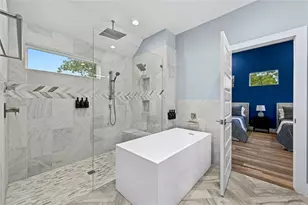 1310 Comal St, Austin, TX 78702 - Photo 35