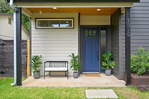 1310 Comal St, Austin, TX 78702 - Photo 3