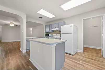 11312 Crest Meadow Lane, Austin, TX 78748 - Photo 13