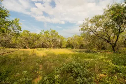 6562 Cross Road, Seguin, TX 78155 - Photo 9