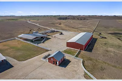 5300 County Road 424, Taylor, TX 76574 - Photo 29