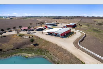 5300 County Road 424, Taylor, TX 76574 - Photo 5