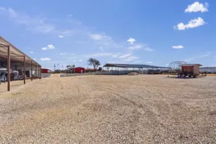 5300 Co Rd 424, Taylor, TX 76574 - Photo 29